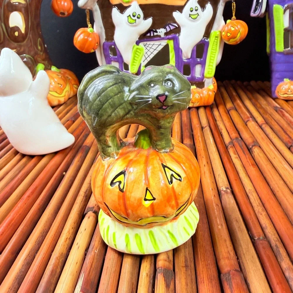 Vintage Halloween Village Set Ceramic JCPenney Haunted House, School 7pc 2003